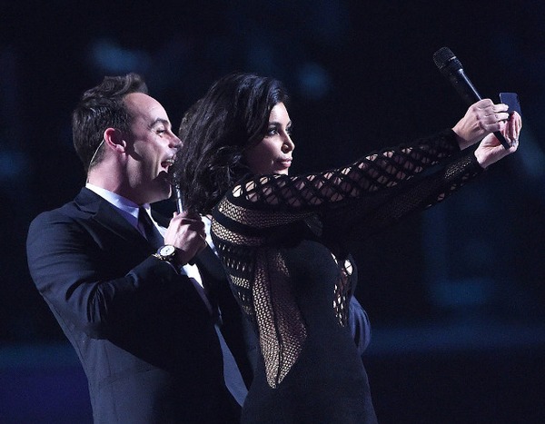 Kim Kardashian & Ant & Dec from 2015 Brit Awards | E! News